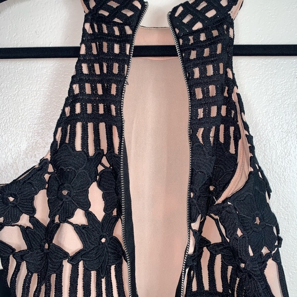 Lulus black lace overlay halter dress - Picture 7 of 8